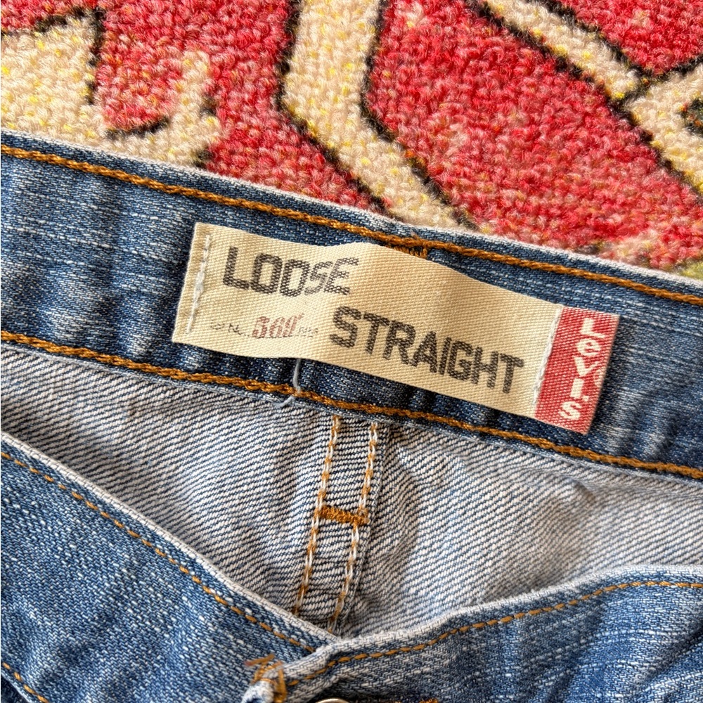 Levi's Men's Light Blue Straight Jeans - Picture 2 of 4